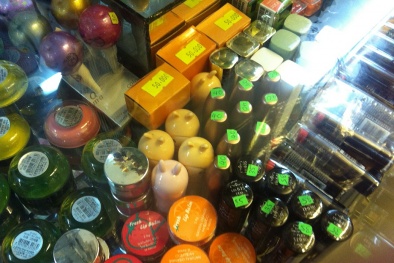 Mỹ phẩm xịn giá “bèo” lên ngôi